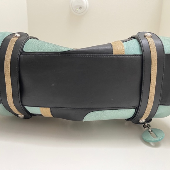 Purse - Picture 3 of 5